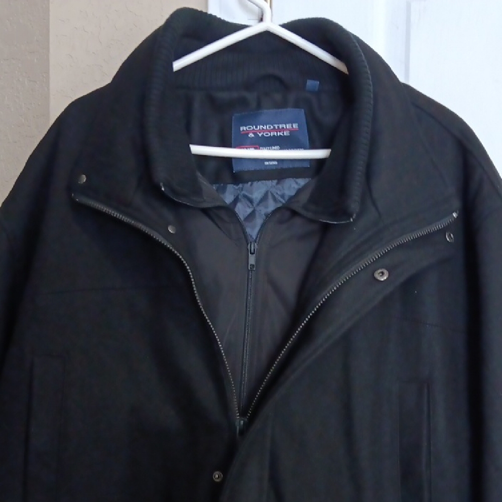 Roundtree & Yorke Dark Trench Coat
